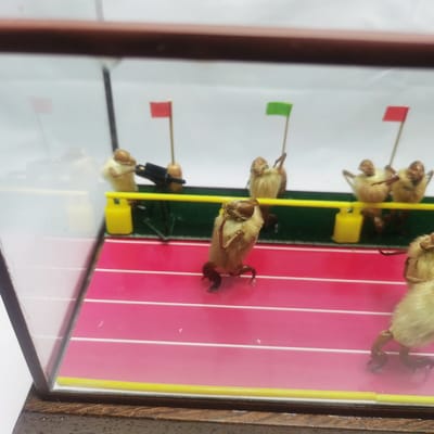 老北京民间手工艺品毛猴